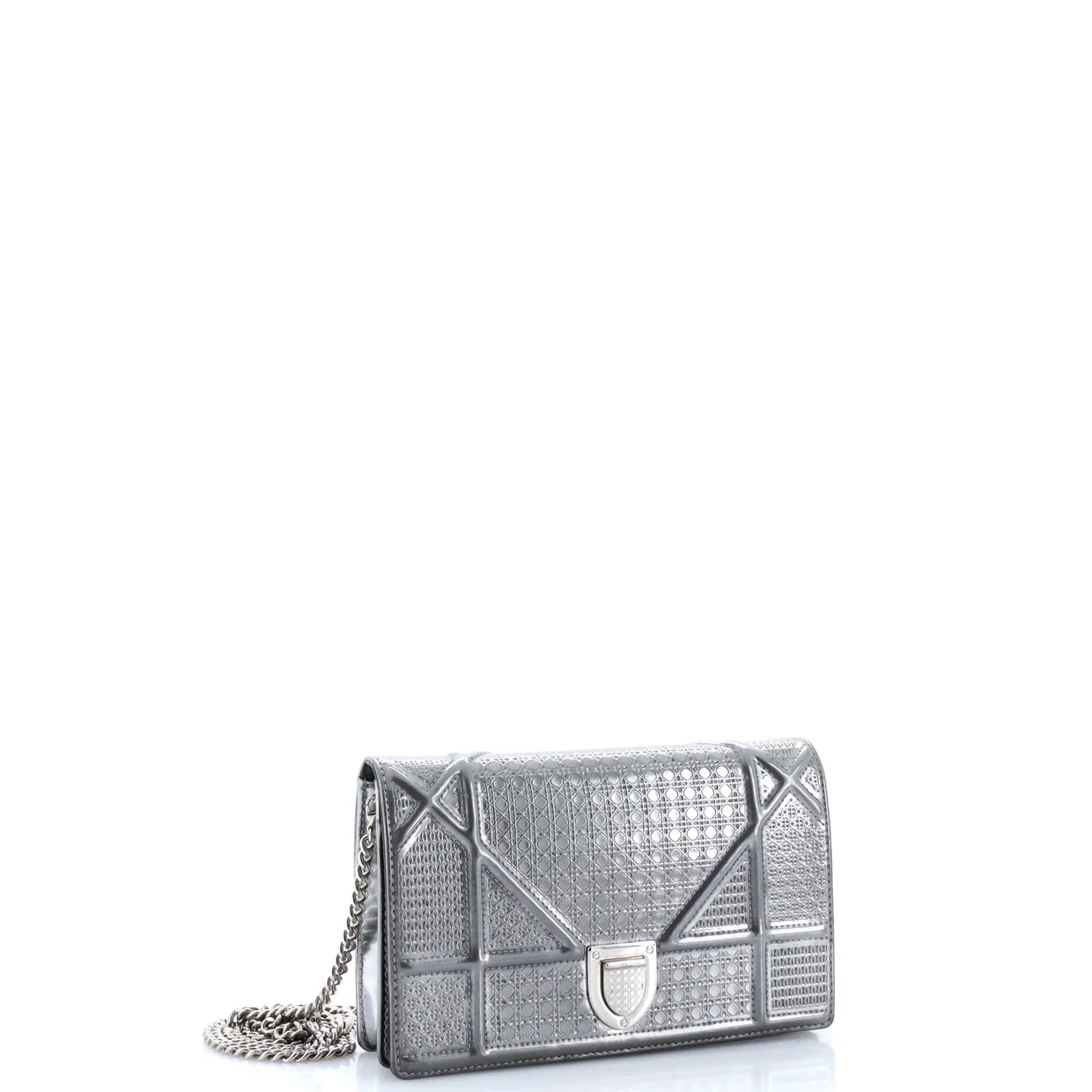 Diorama Wallet on Chain Cannage Embossed Calfskin - Deep Luxury