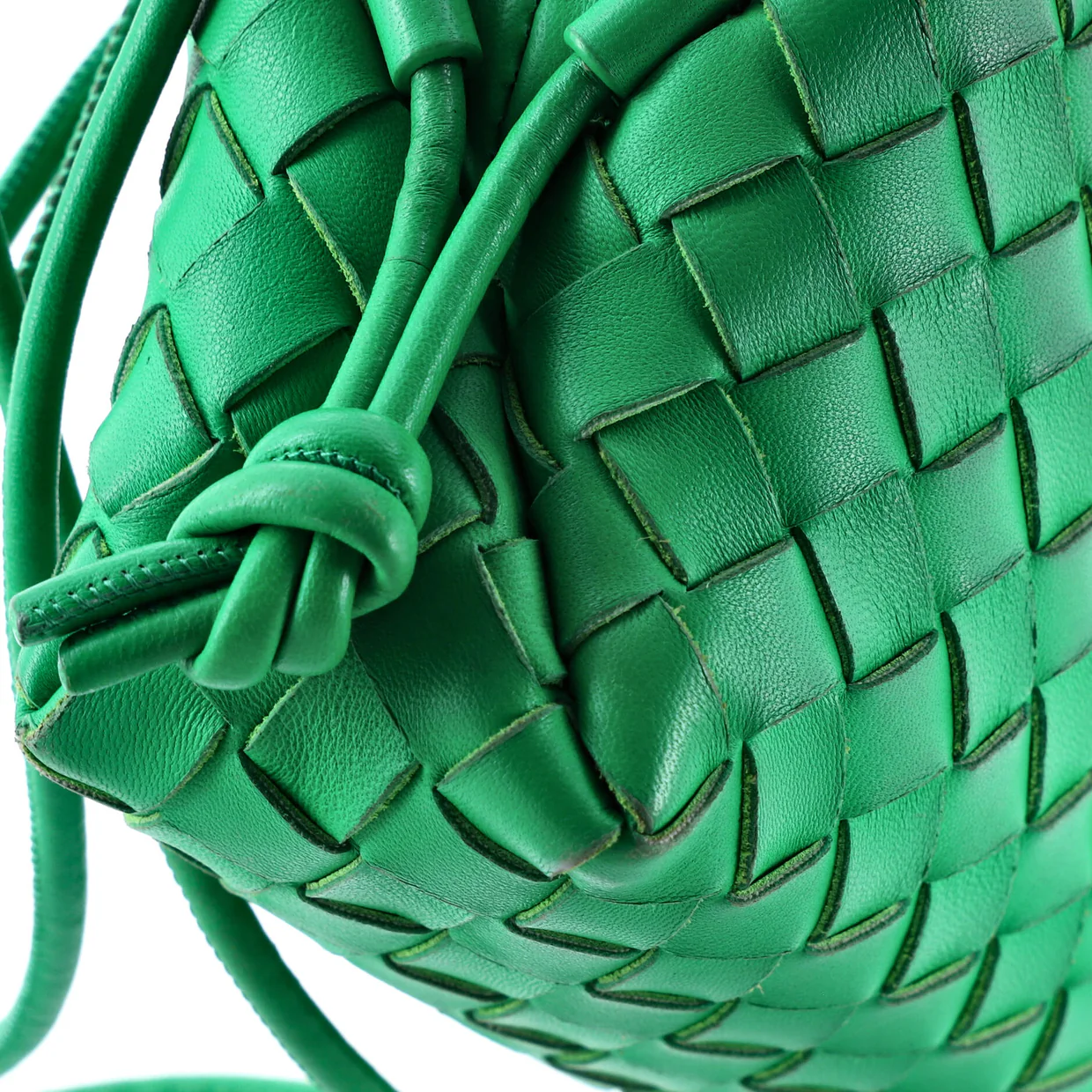 Loop Crossbody Bag Intrecciato Nappa Small - Deep Luxury