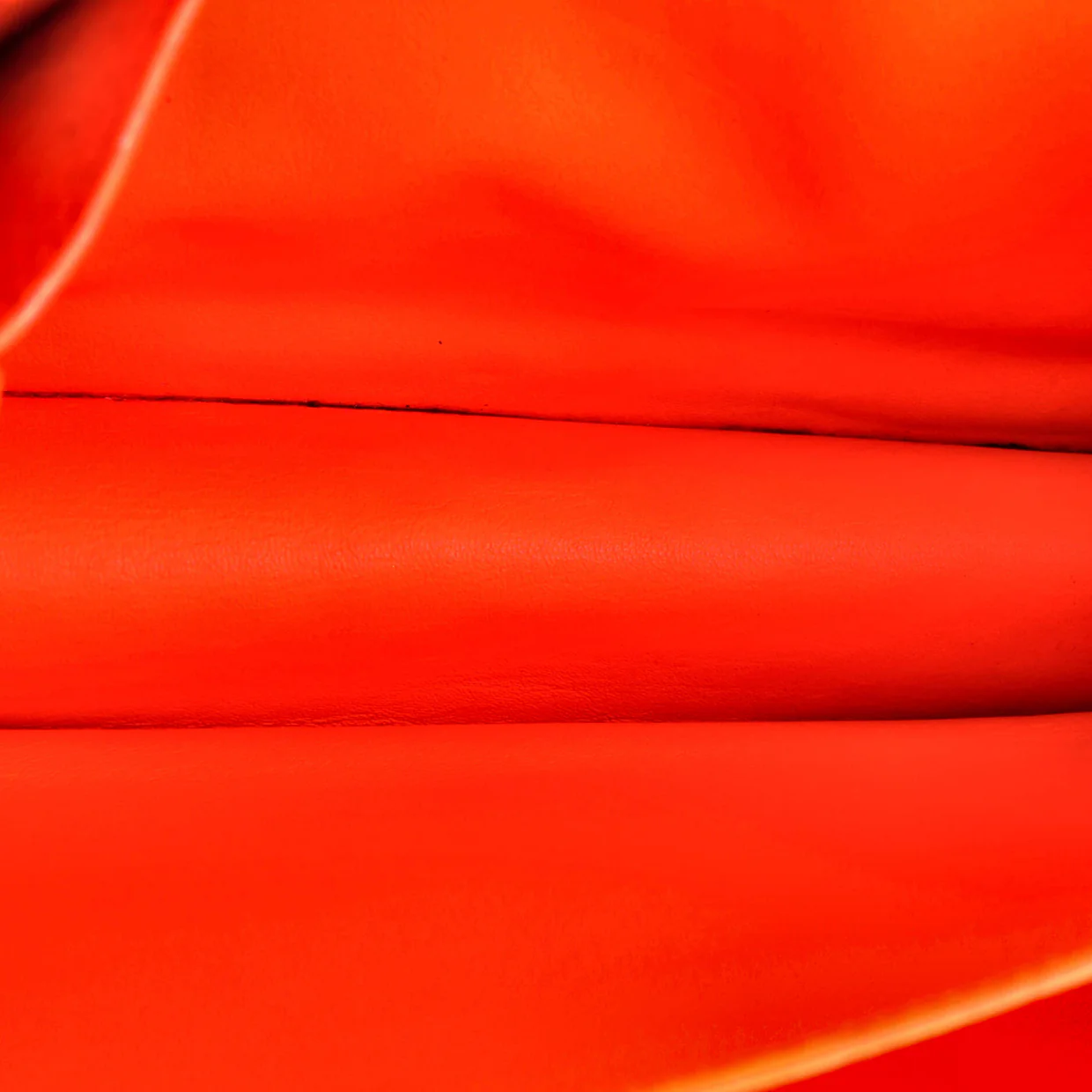 Classic Box Bag Python Medium - Deep Luxury