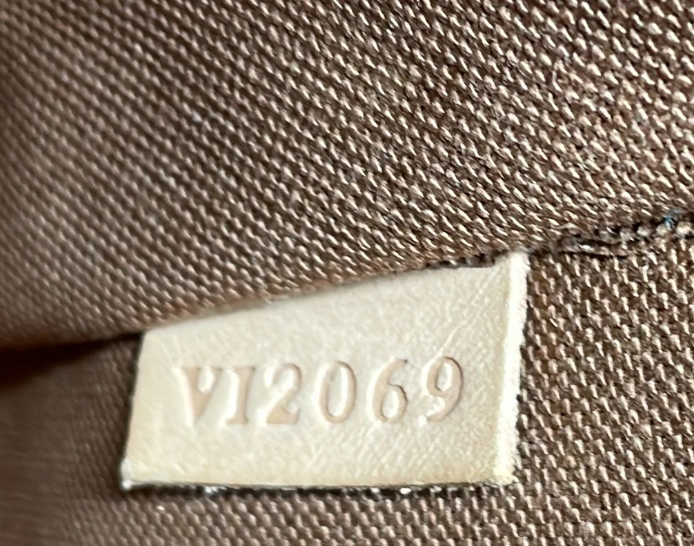 Palermo Handbag Monogram Canvas PM - Deep Luxury