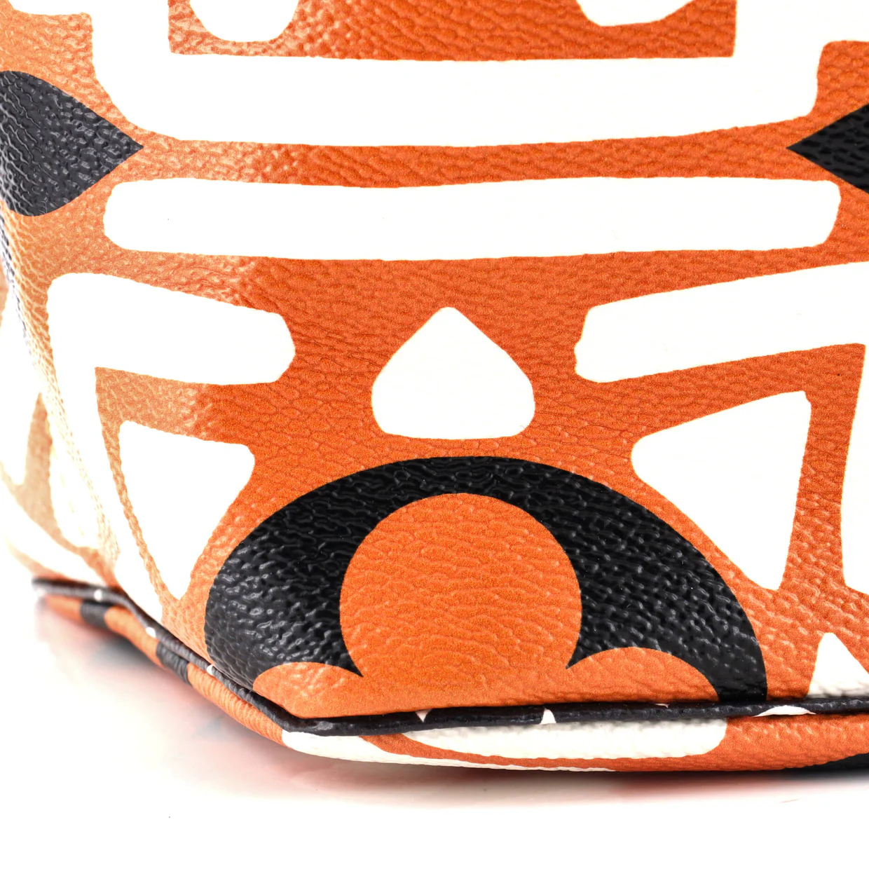 Neverfull NM Tote Limited Edition Crafty Monogram Giant MM - Deep Luxury