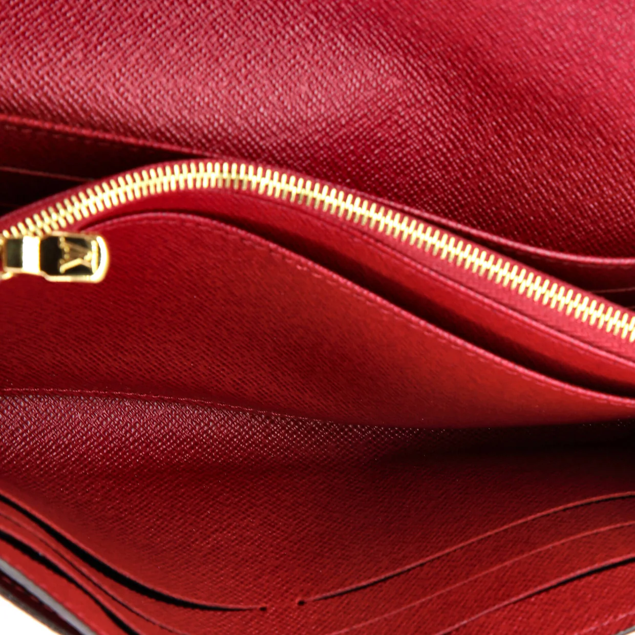 Sarah Wallet NM Monogram Canvas - Deep Luxury