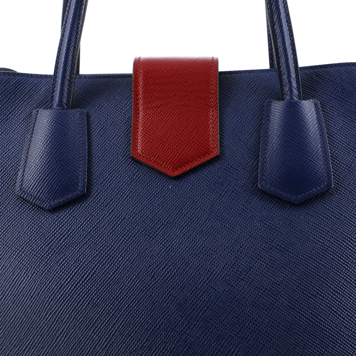 Convertible Turnlock Flap Promenade Bag Saffiano Leather Medium - Deep Luxury
