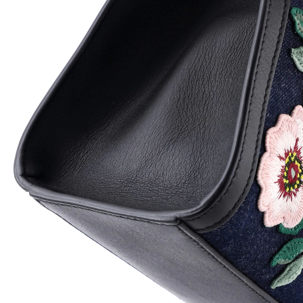 Tiger Pearl Tote Embroidered Denim Medium - Deep Luxury