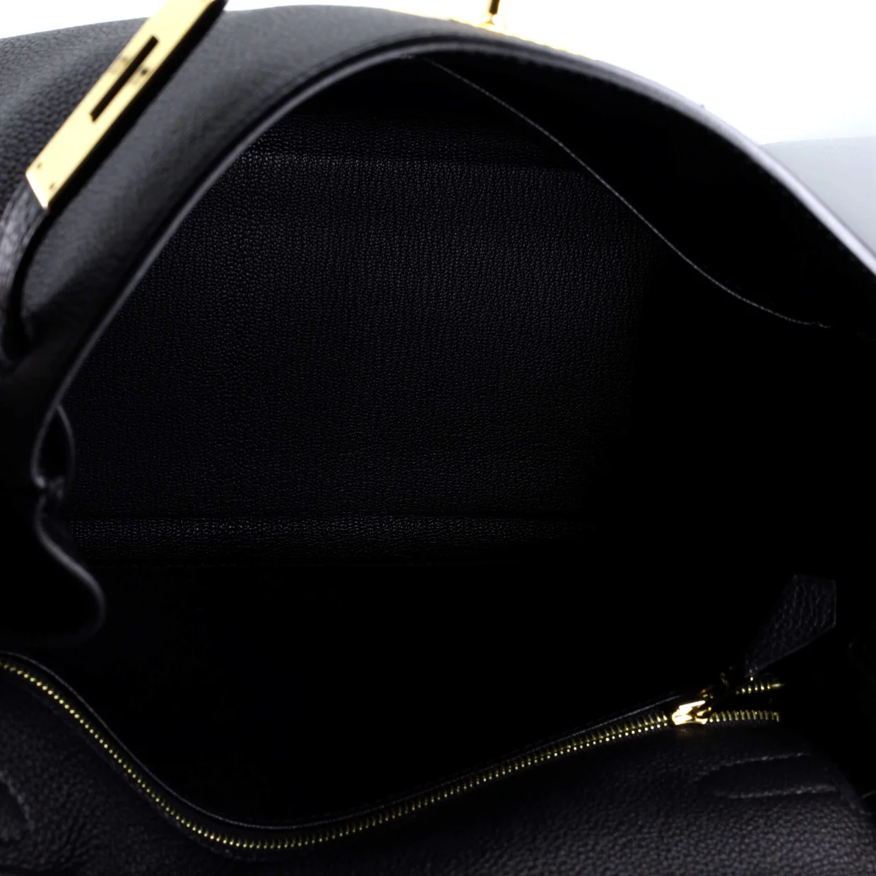Kelly Handbag Noir Togo with Gold Hardware 28 - Deep Luxury