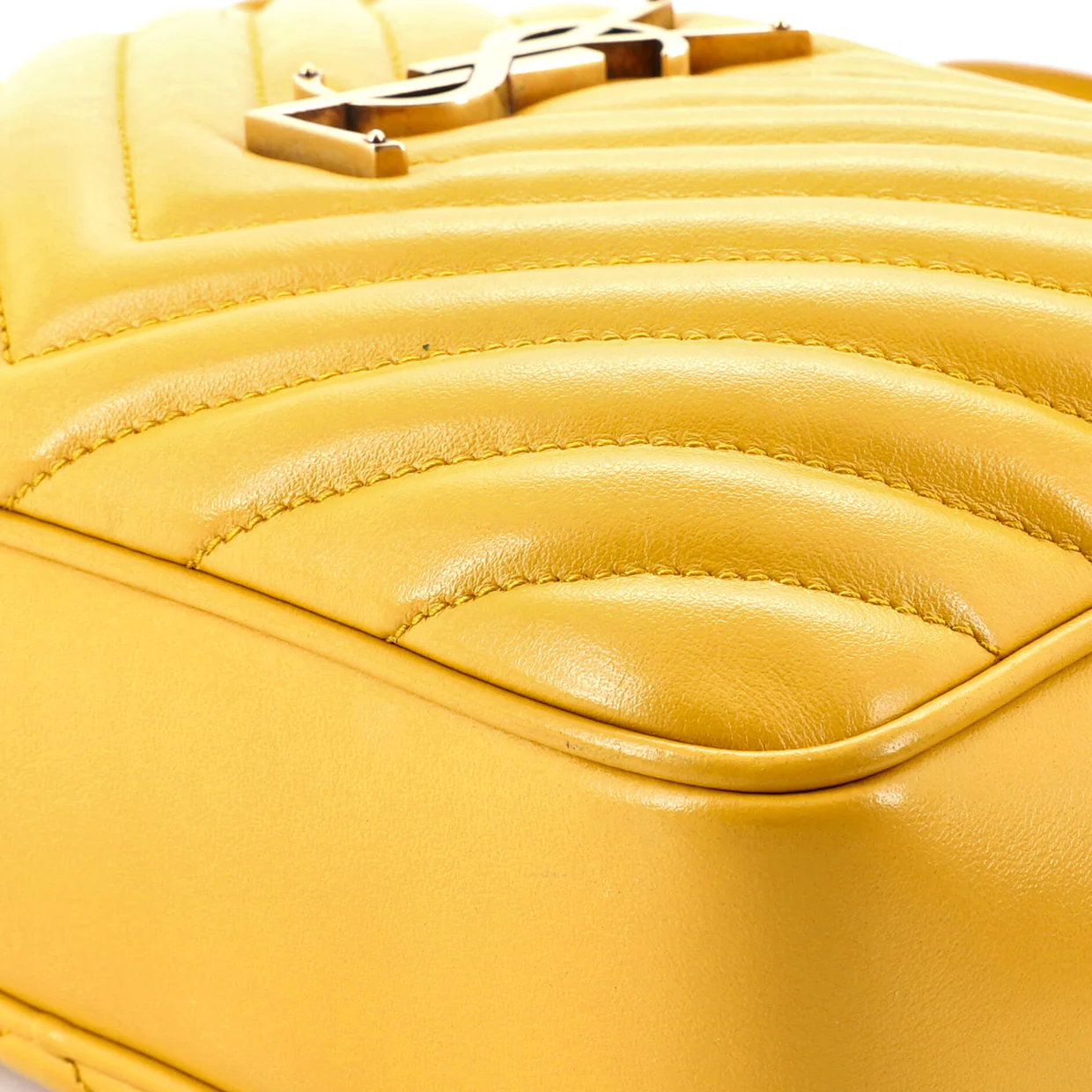 Lou Camera Bag Matelasse Chevron Leather Small - Deep Luxury