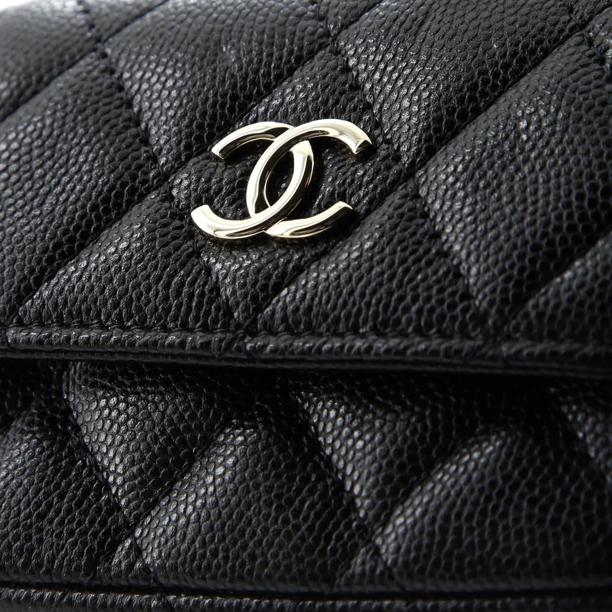 CC Pearl Coin Card Holder with Chain Quilted Caviar - Deep Luxury