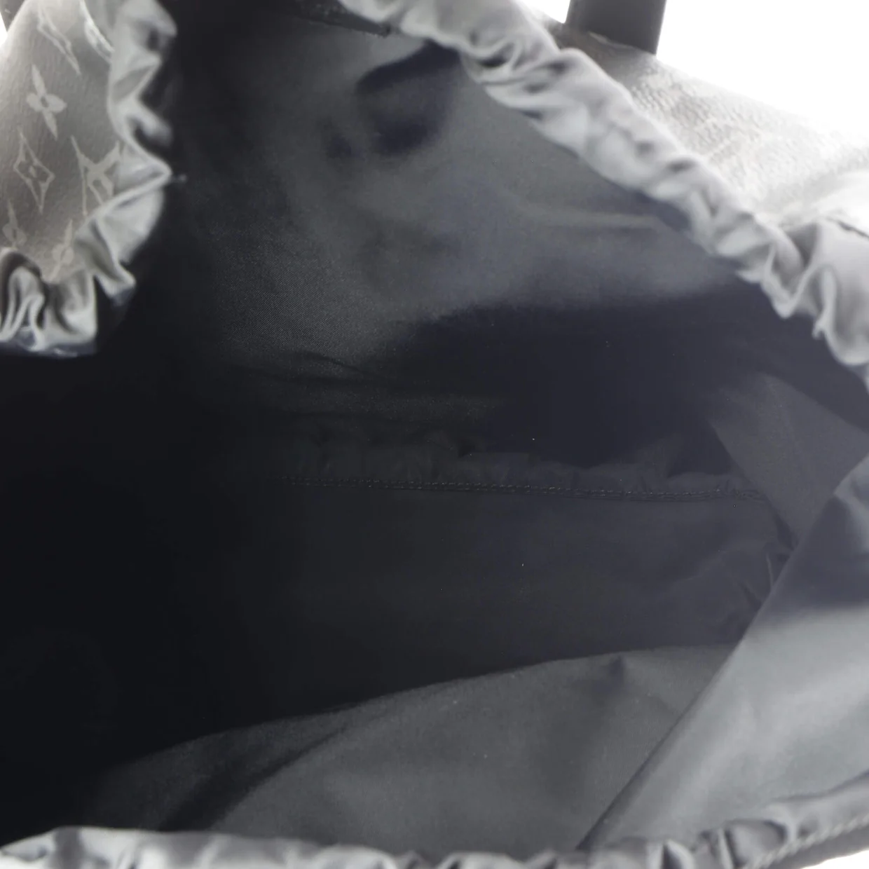 Cabas Light Drawstring Bag Monogram Eclipse Canvas - Deep Luxury