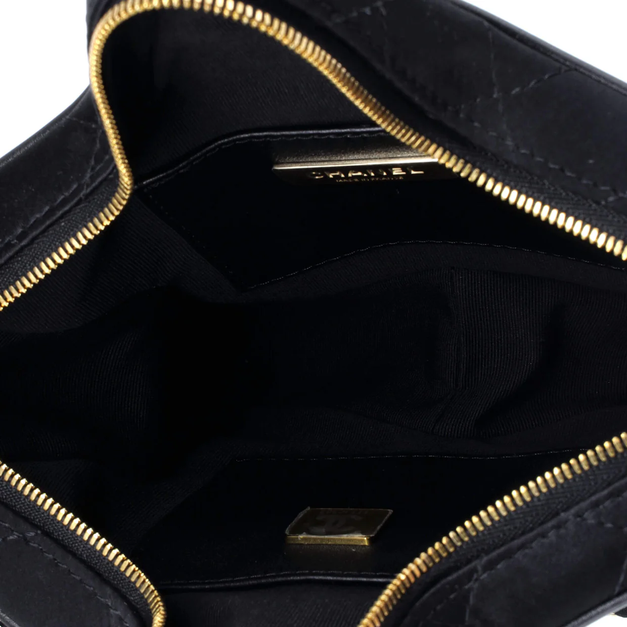 CC Walk of Fame Star Bag Quilted Satin - Deep Luxury