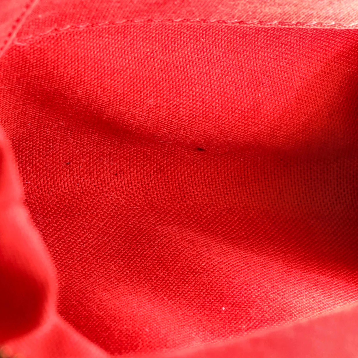 Bloomsbury Handbag Damier PM - Deep Luxury