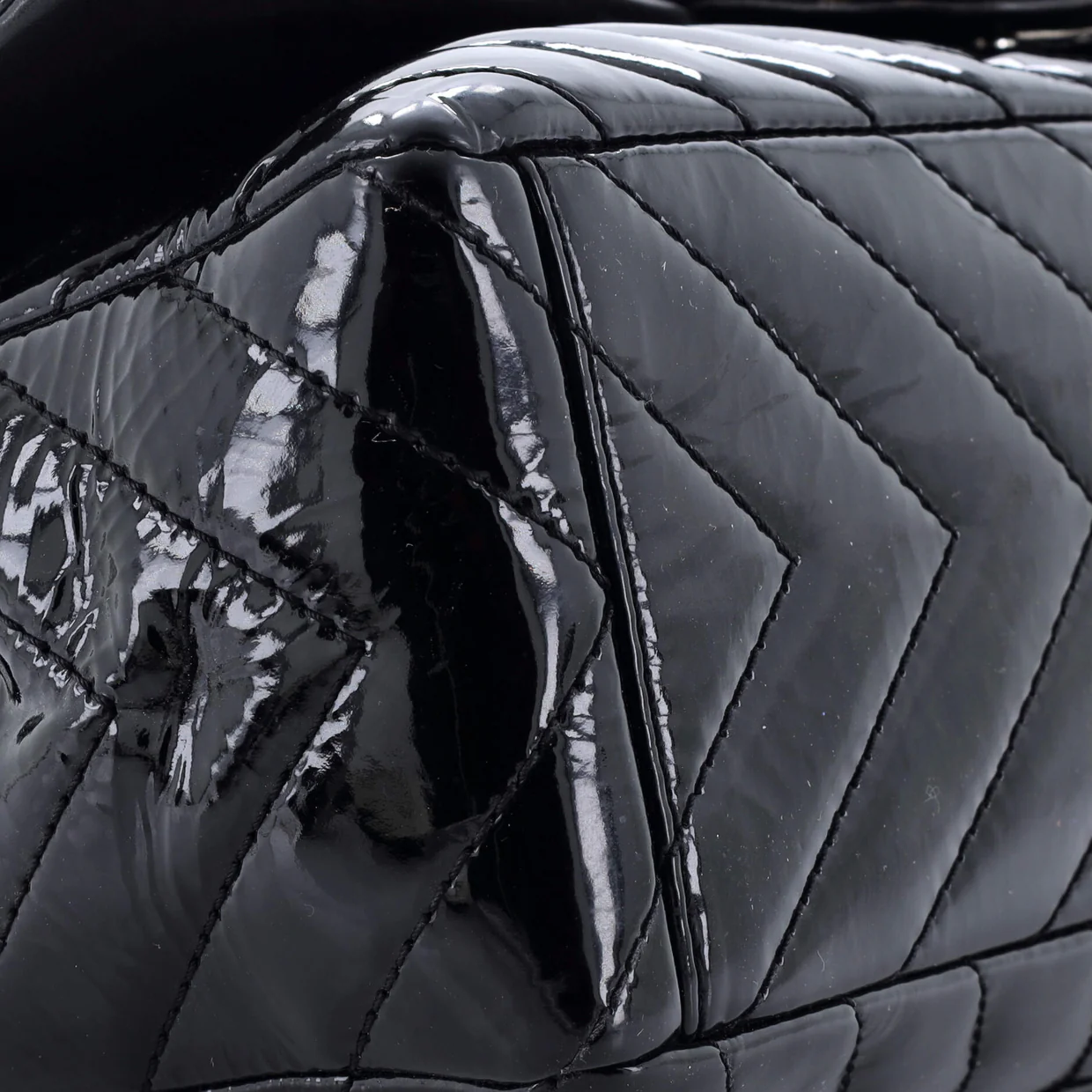 Classic Single Flap Bag Chevron Patent Maxi - Deep Luxury