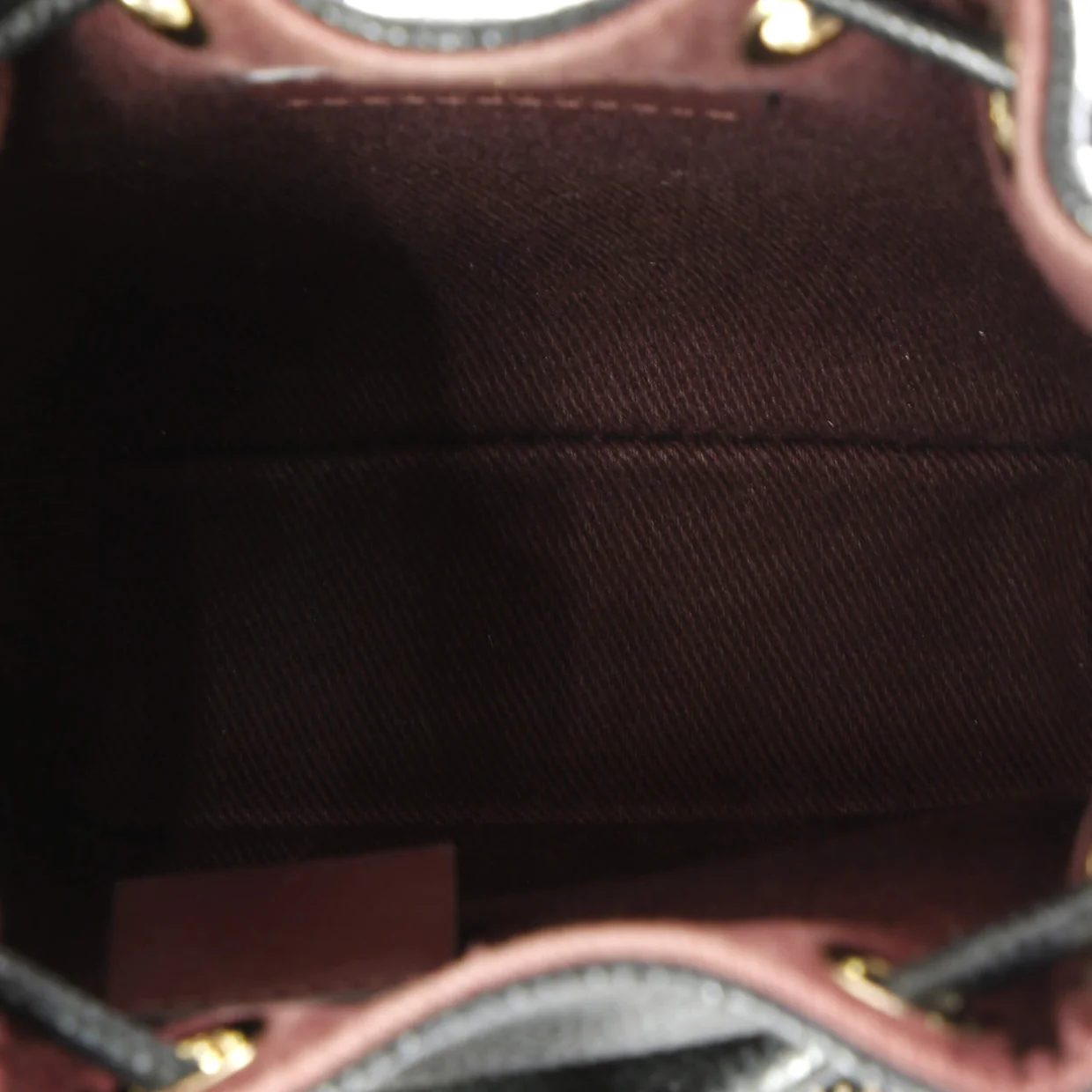 Business Affinity Drawstring Bucket Bag Quilted Caviar Mini - Deep Luxury