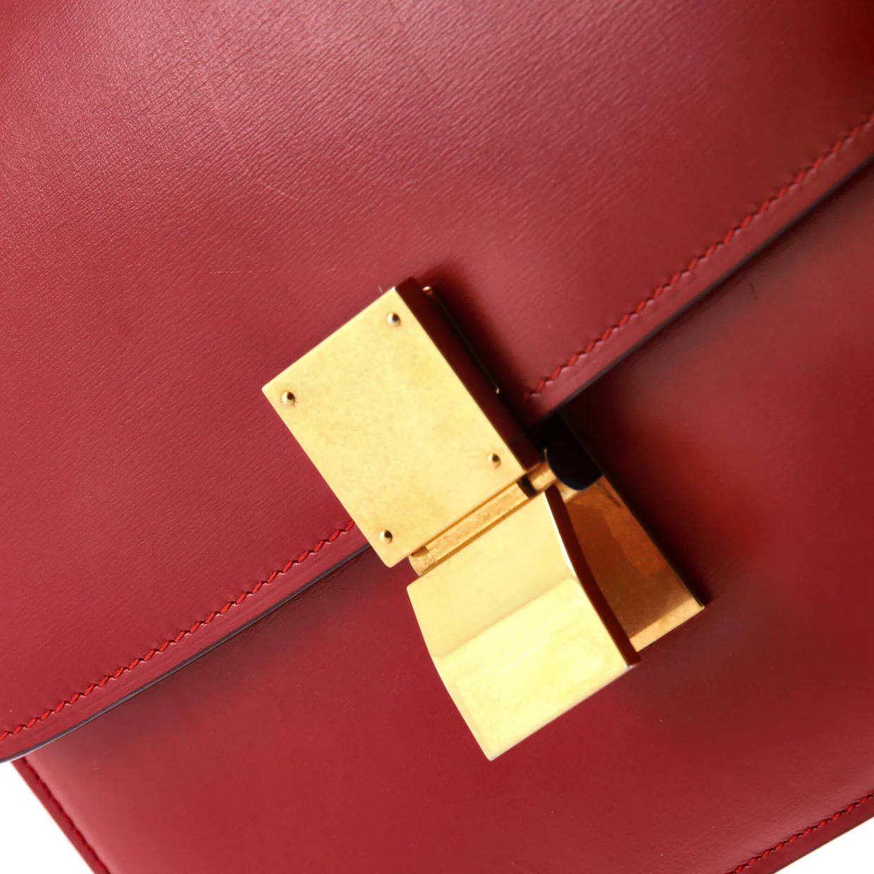 Classic Box Bag Smooth Leather Medium - Deep Luxury