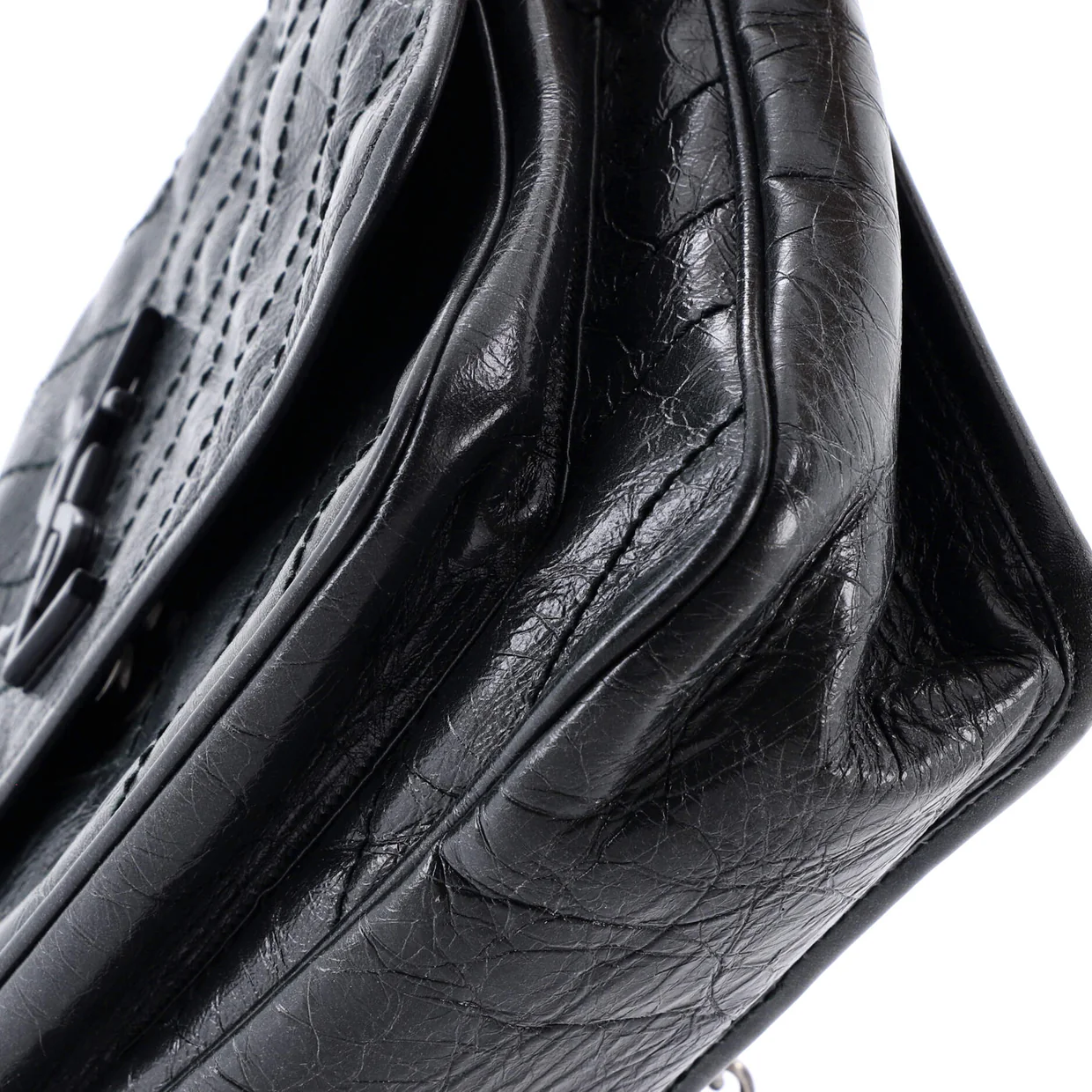 Niki Chain Flap Bag Matelasse Chevron Leather Medium - Deep Luxury