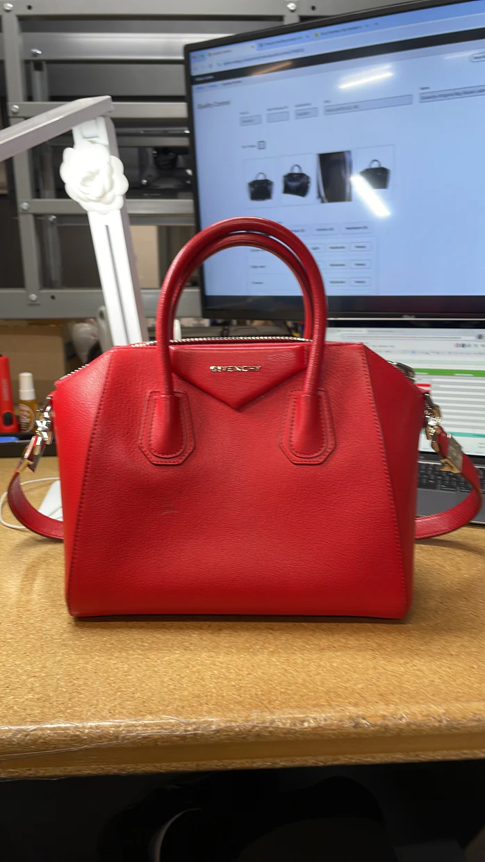 Antigona Bag Leather Small - Deep Luxury