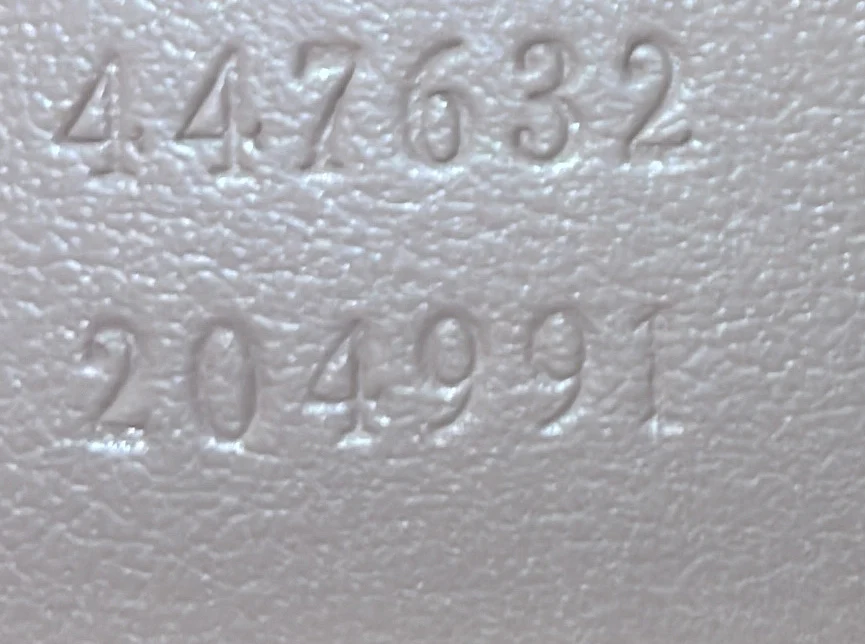 GG Marmont Shoulder Bag Matelasse Leather Small - Deep Luxury