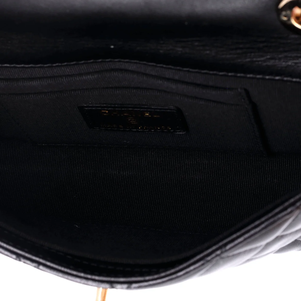 Trendy Chain CC Wallet on Chain Quilted Lambskin - Deep Luxury