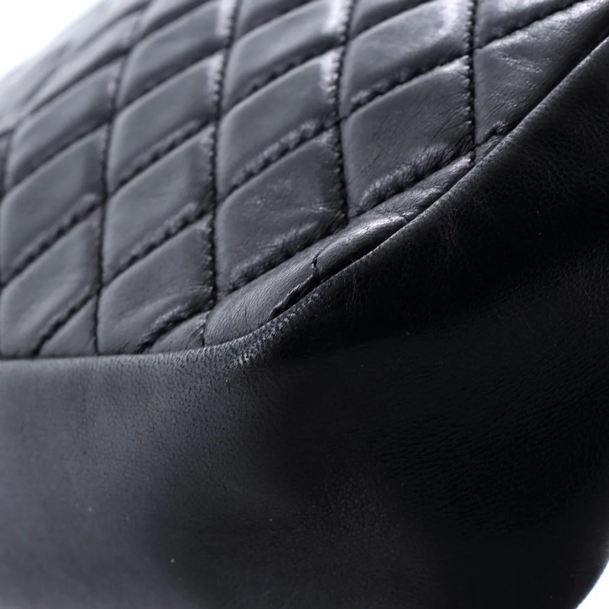 Westminster Pearl Chain Flap Bag Quilted Lambskin Medium - Deep Luxury