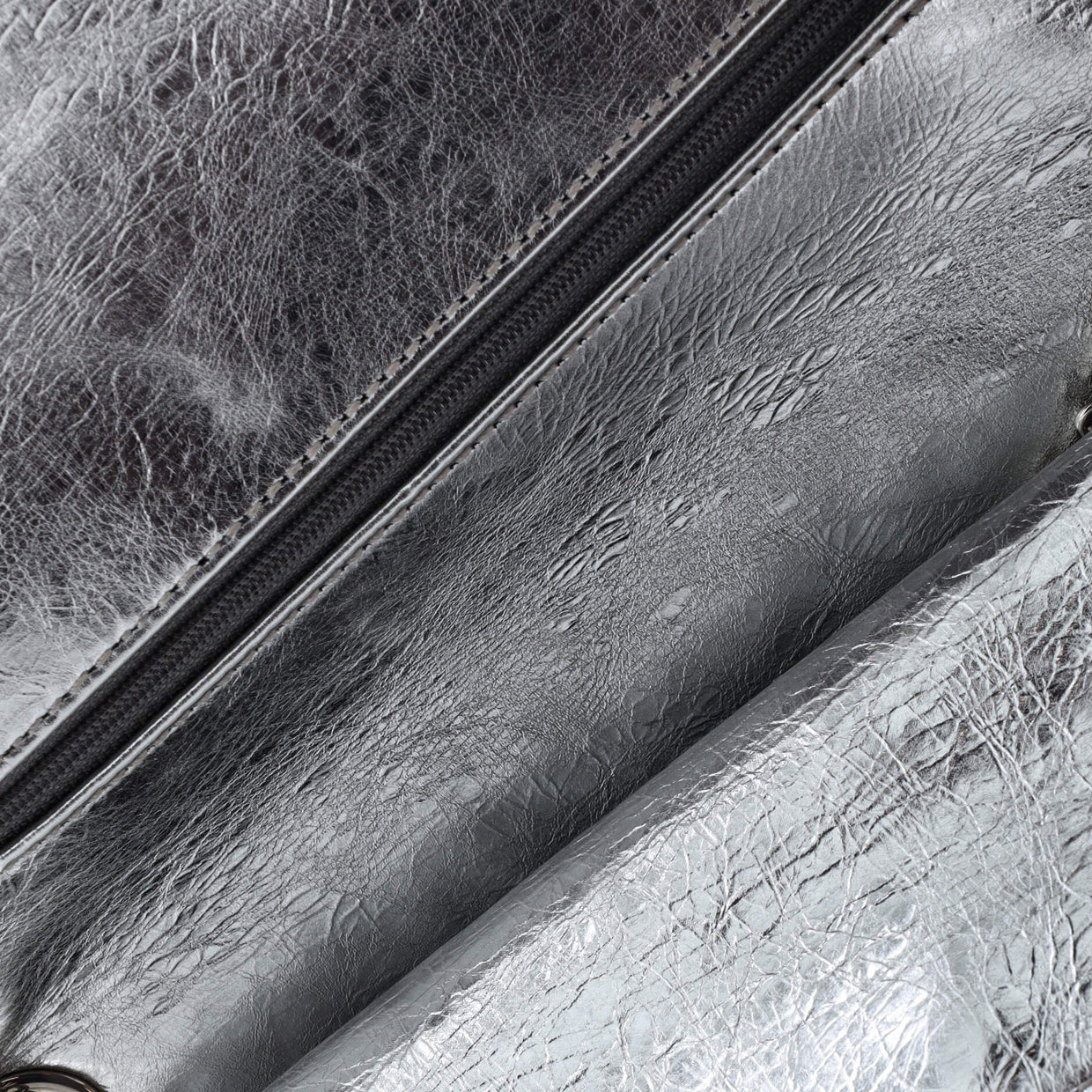 Reissue 2.55 Flap Bag Quilted Metallic Aged Calfskin 226 - Deep Luxury