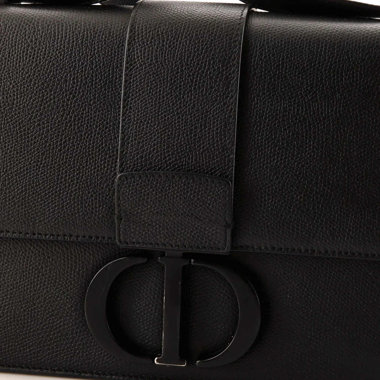 Ultra Matte 30 Montaigne Flap Bag Leather - Deep Luxury