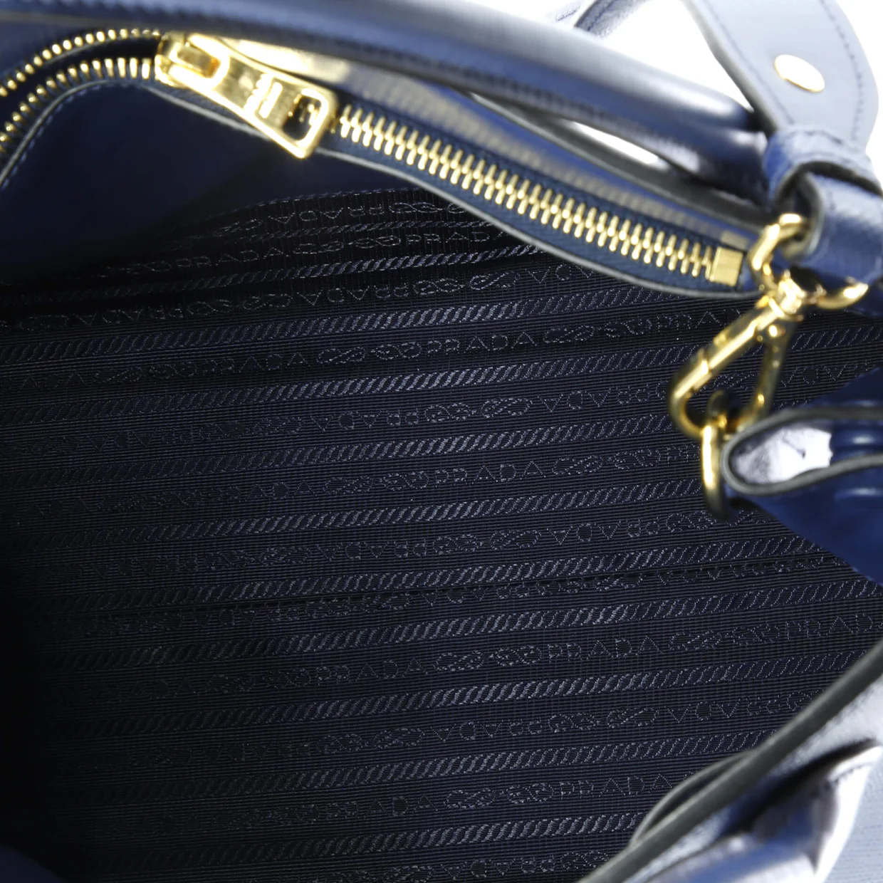 Monochrome Tote Saffiano with City Calf Medium - Deep Luxury
