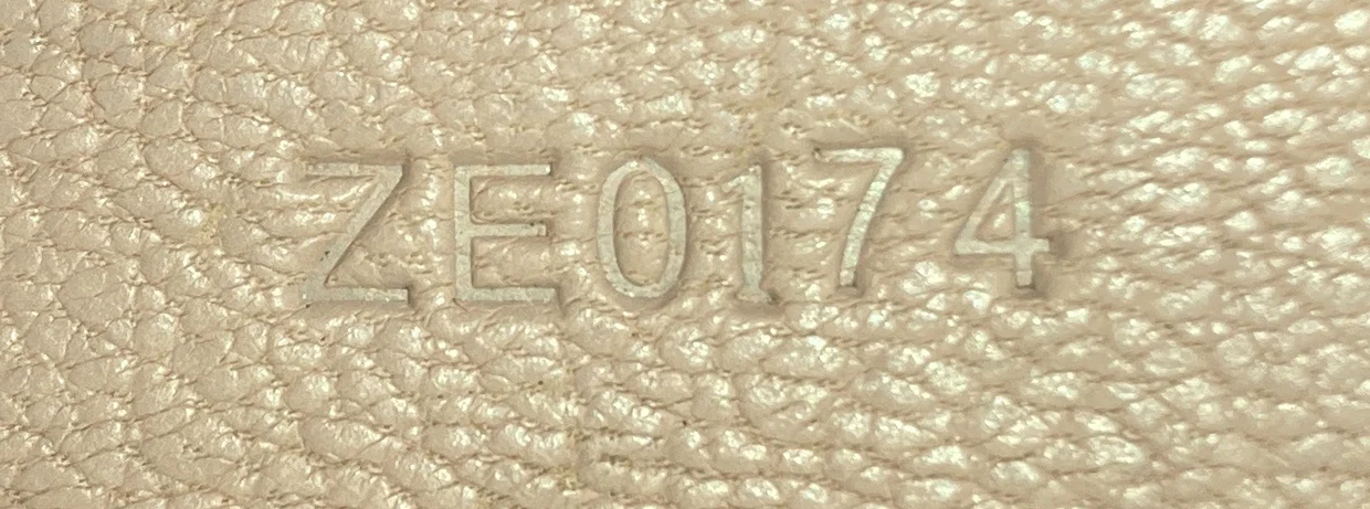 Antigona Bag Leather Small - Deep Luxury