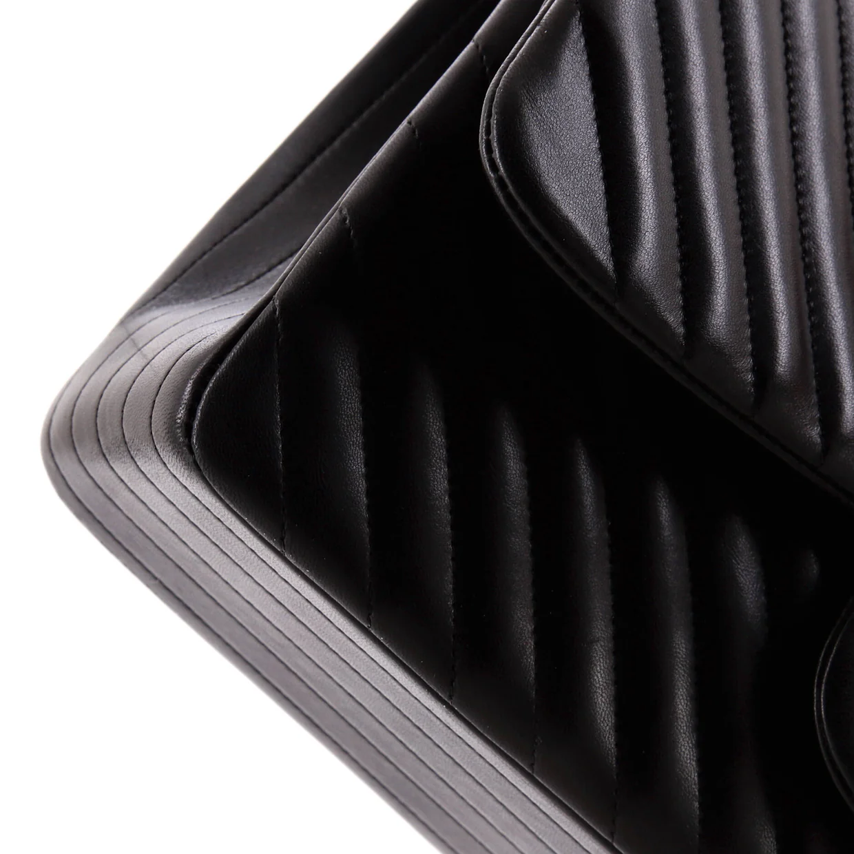 So Black Classic Double Flap Bag Chevron Lambskin Jumbo - Deep Luxury