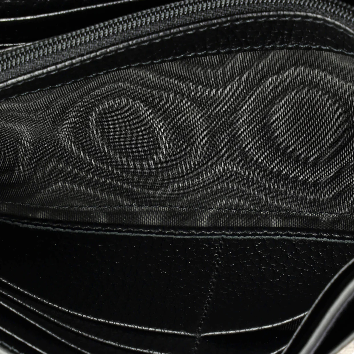 GG Marmont Continental Chain Wallet GG Coated Canvas and Leather - Deep Luxury