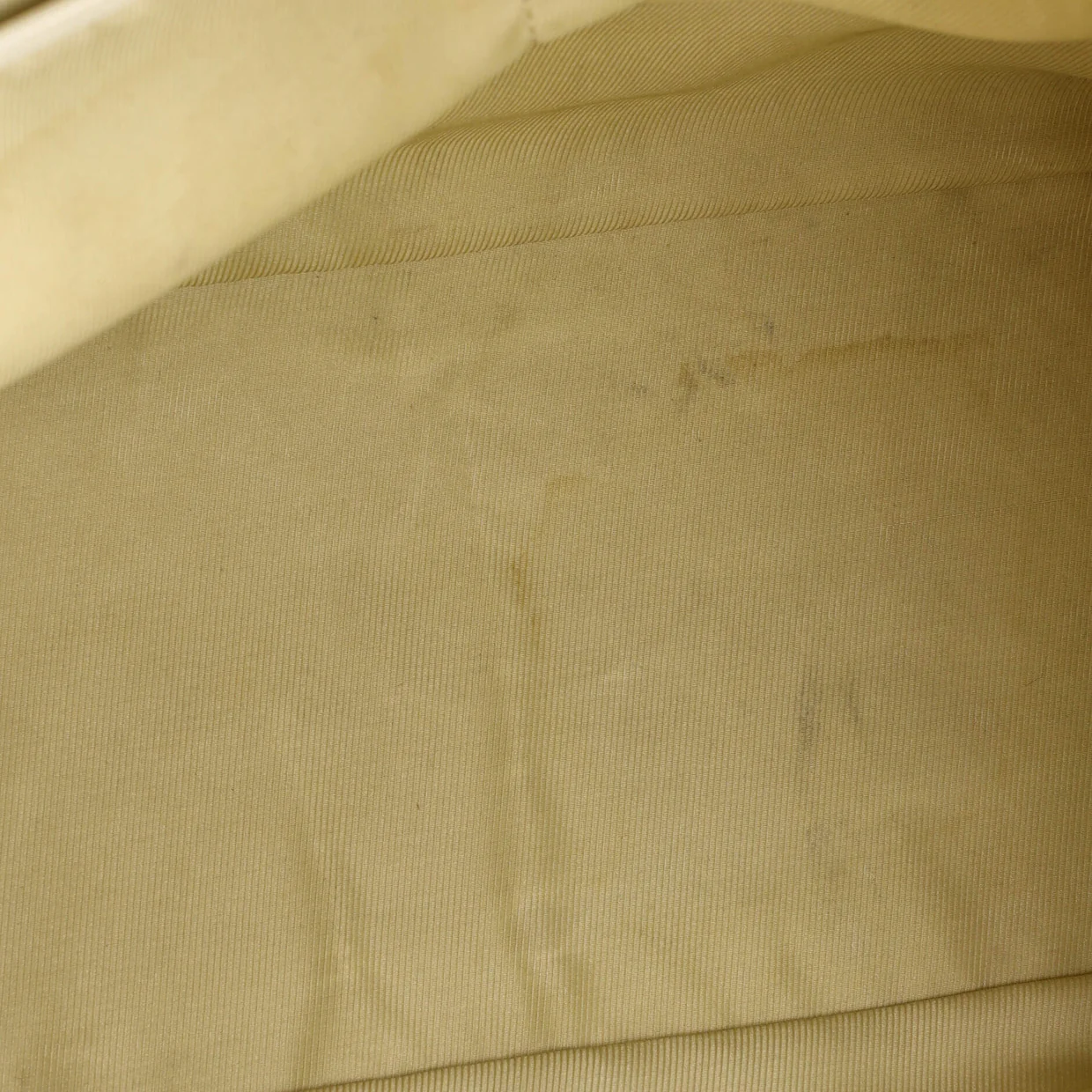 Besace Handbag Monogram Sabbia - Deep Luxury