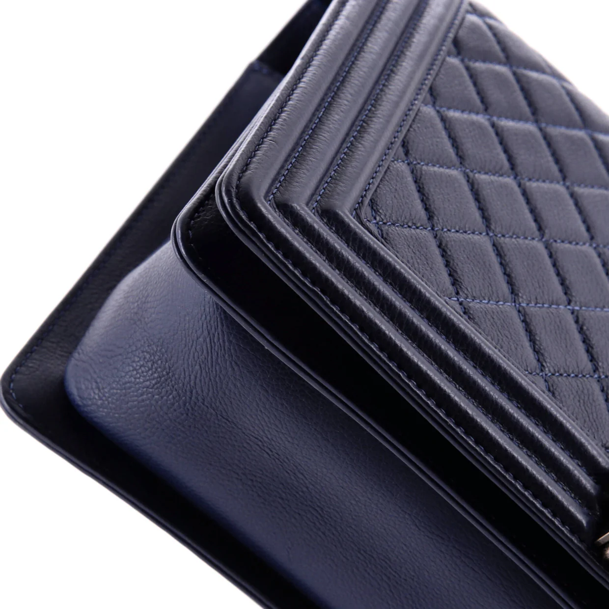 Boy Flap Bag Quilted Calfskin New Medium - Deep Luxury