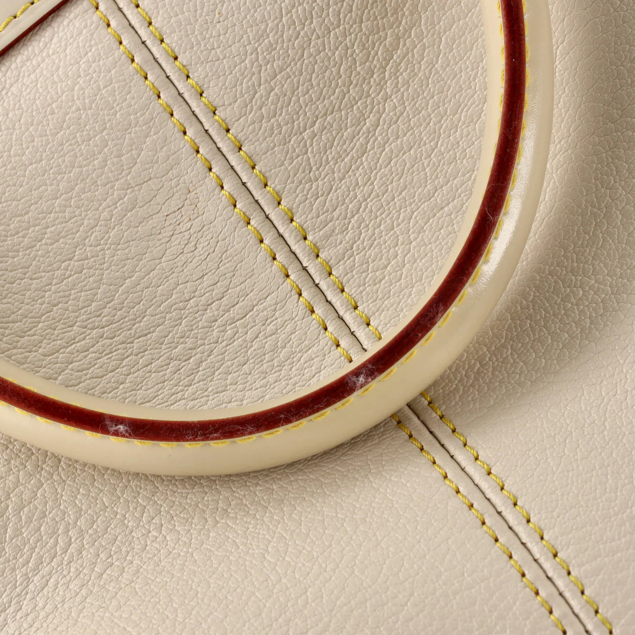 Suhali Lockit Handbag Leather MM - Deep Luxury