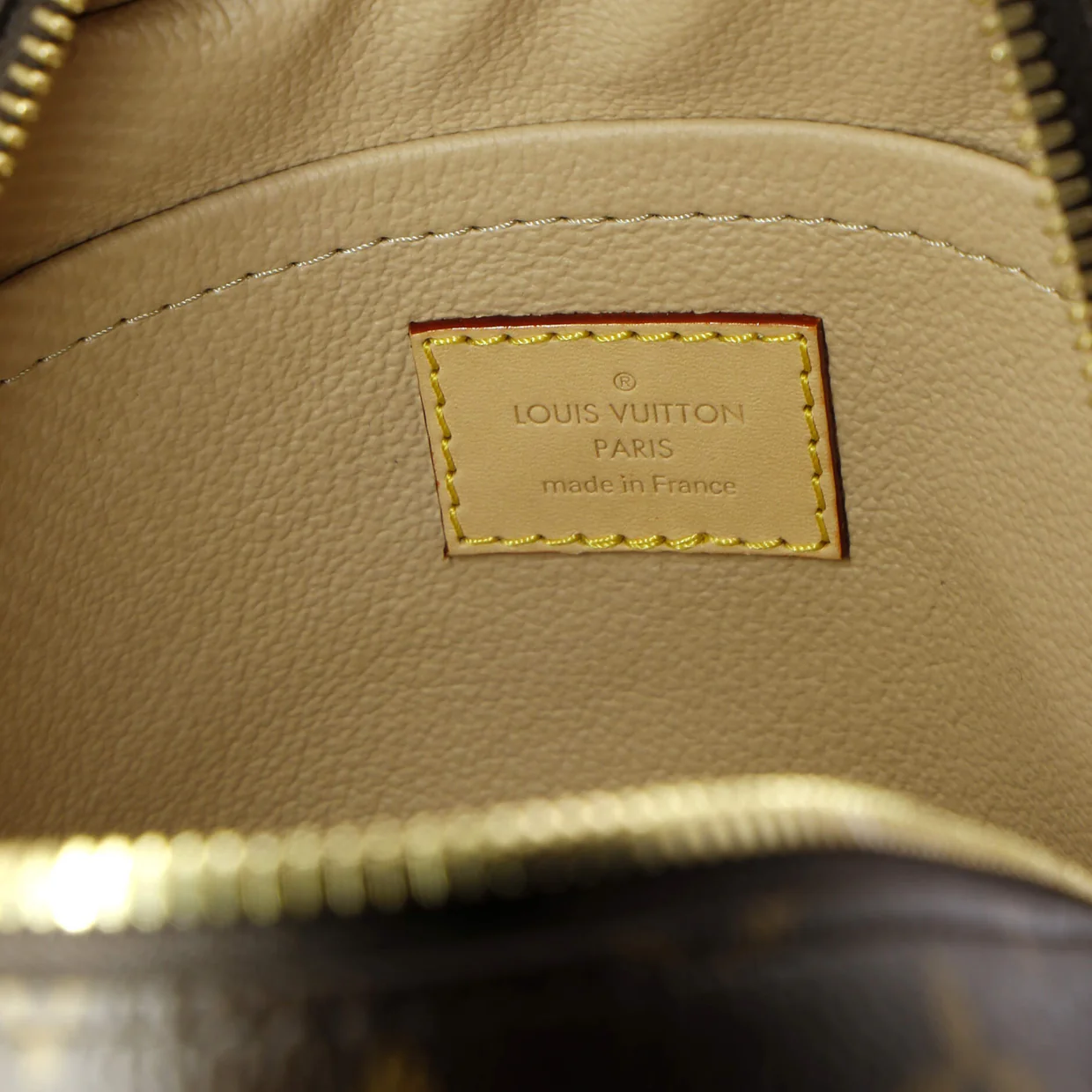 Locker Dopp Kit Monogram Canvas - Deep Luxury