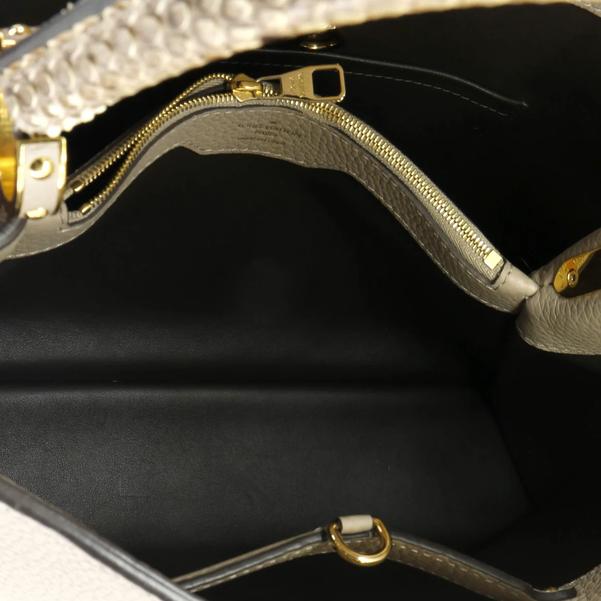 Capucines Bag Leather with Python MM - Deep Luxury