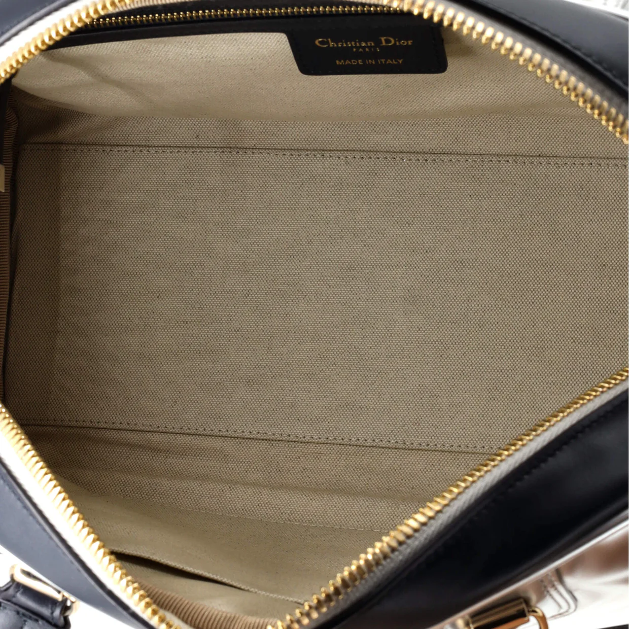 Vibe Zip Bowling Bag Padded Etoile Calfskin Medium - Deep Luxury