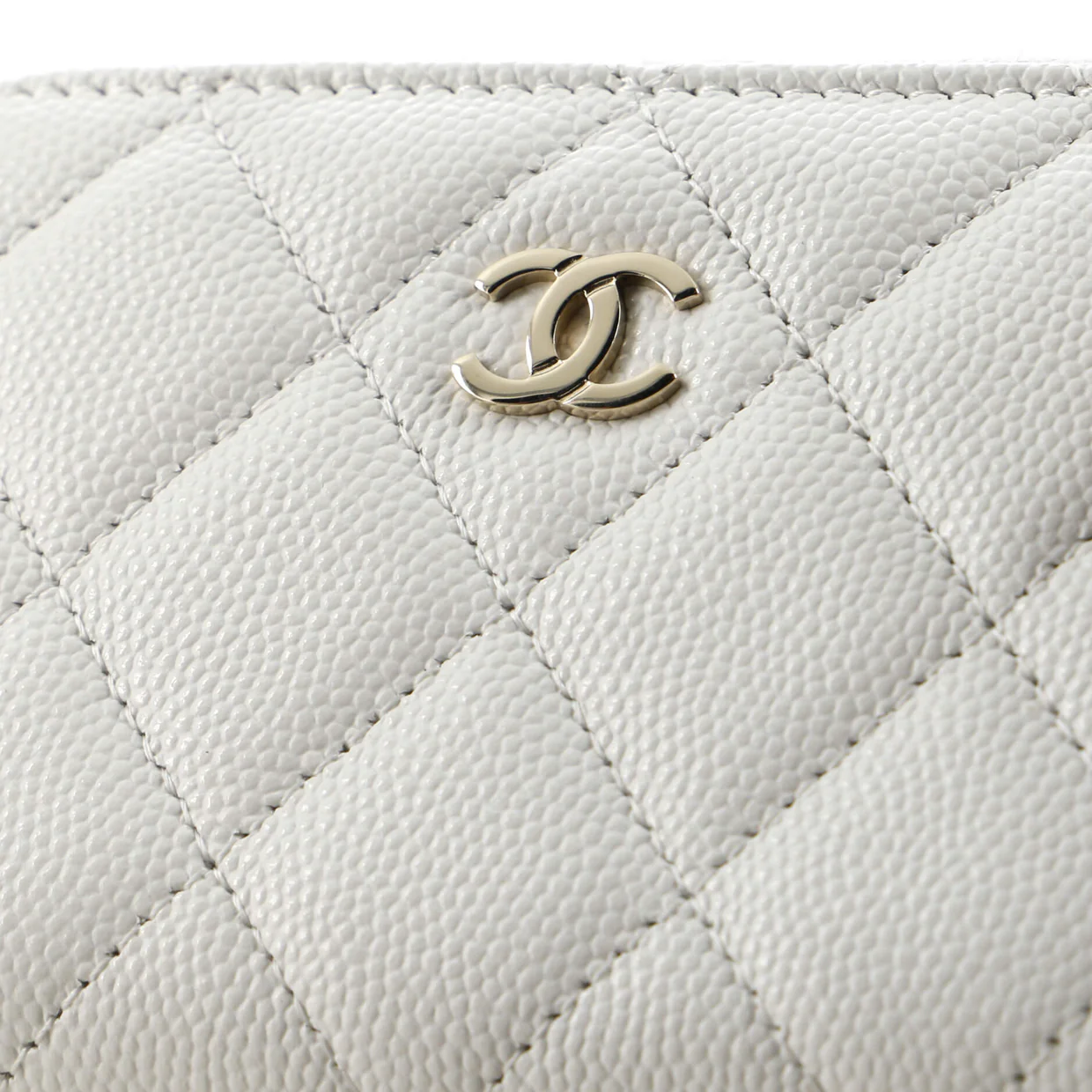 CC Zip Coin Purse Quilted Caviar Small - Deep Luxury