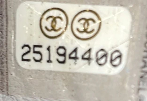 Urban Companion Flap Bag Quilted Caviar Small - Deep Luxury