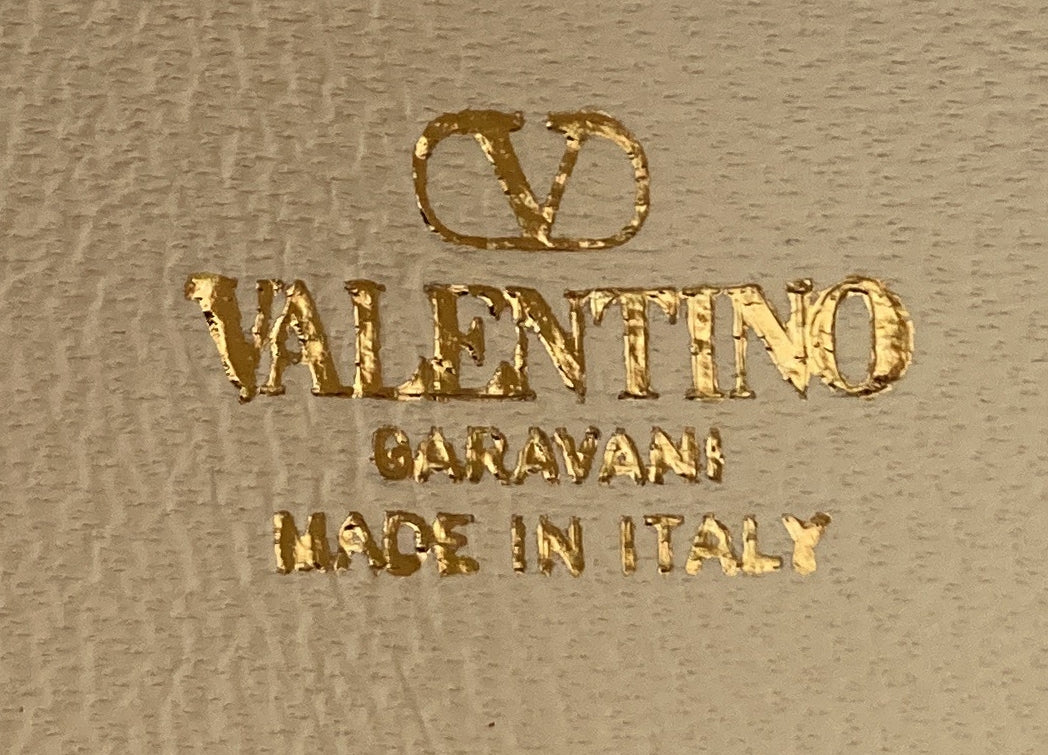 VLogo Zip Around Chain Crossbody Bag Leather - Deep Luxury