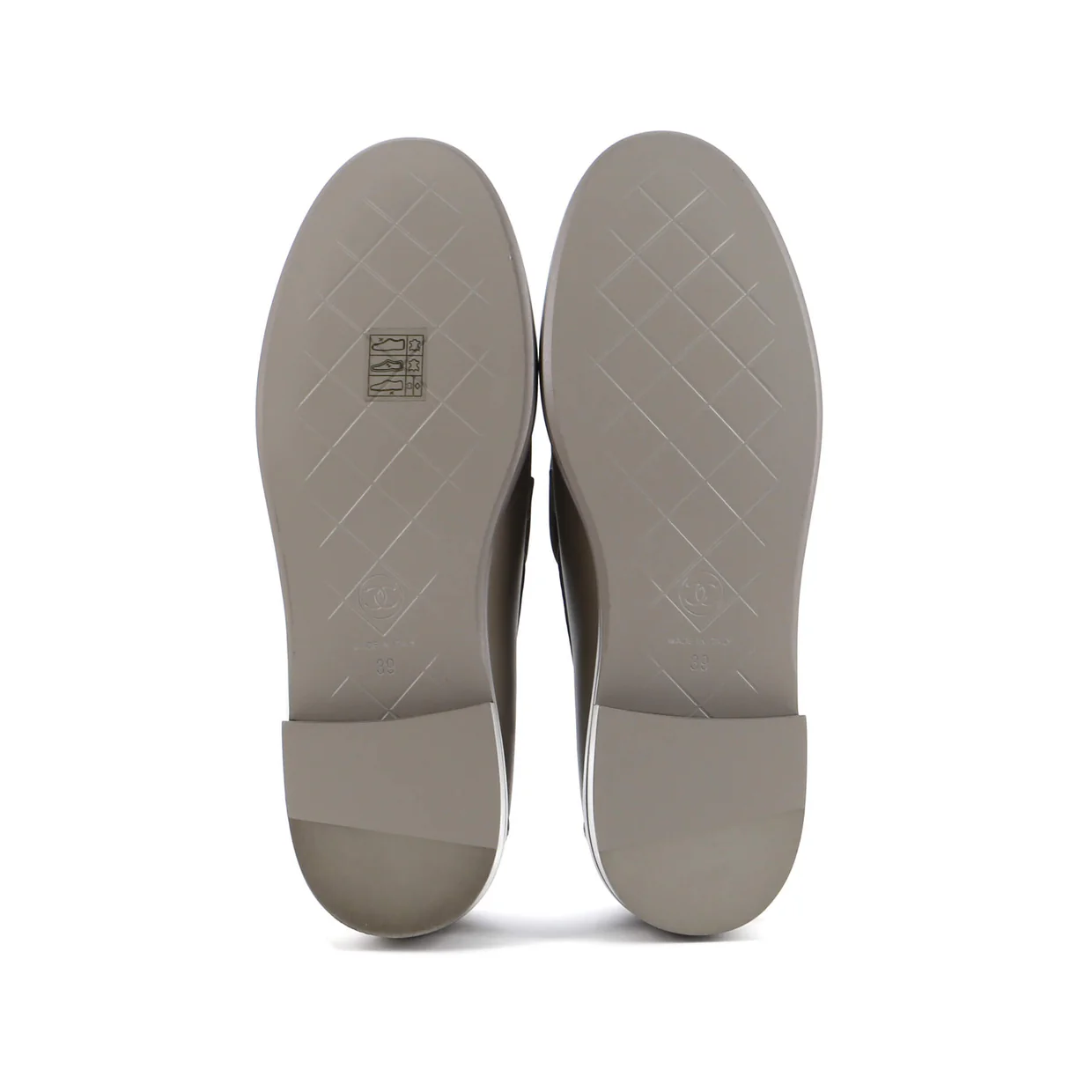 Women's CC Loafers Quilted Leather - Deep Luxury