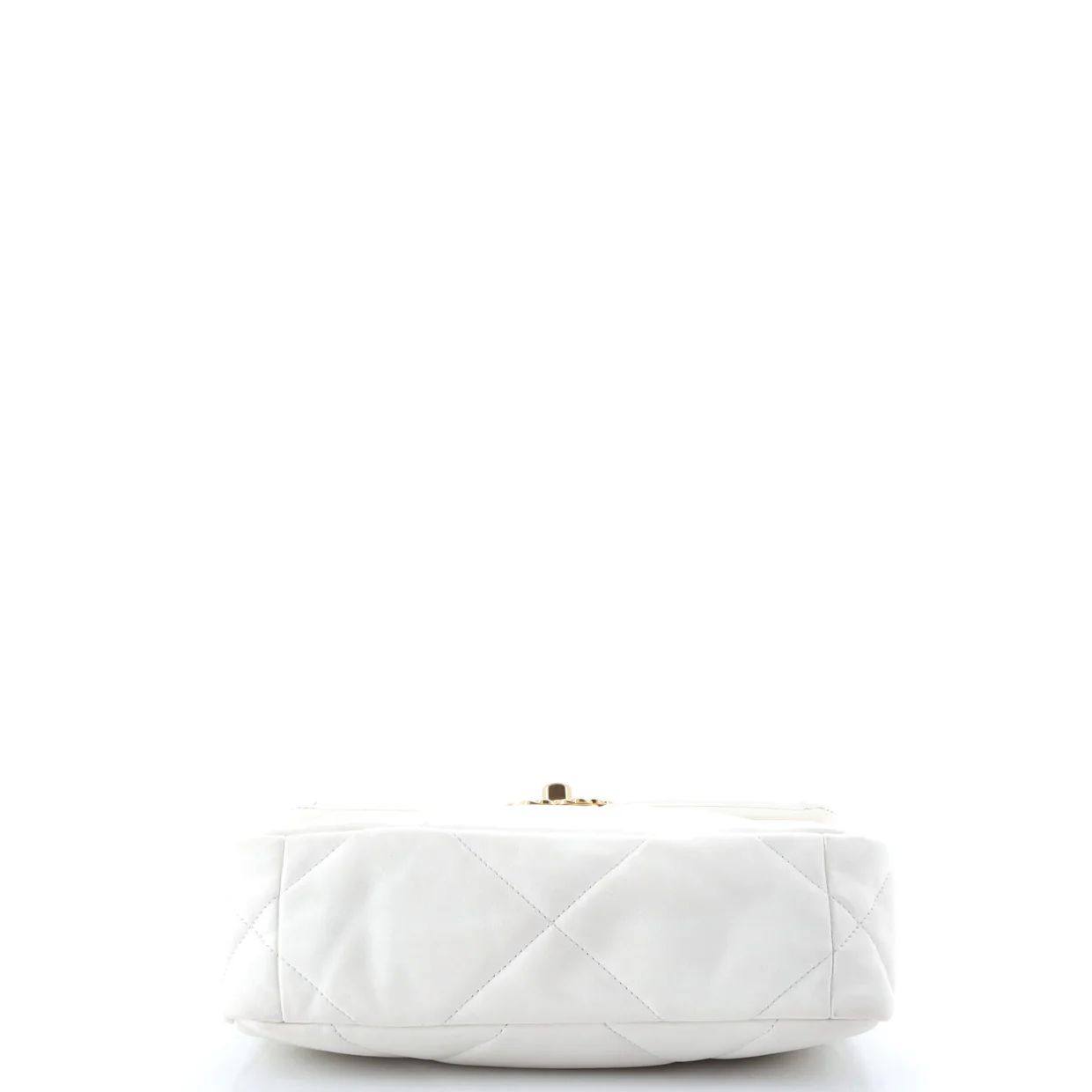 19 Flap Bag Quilted Leather Medium - Deep Luxury