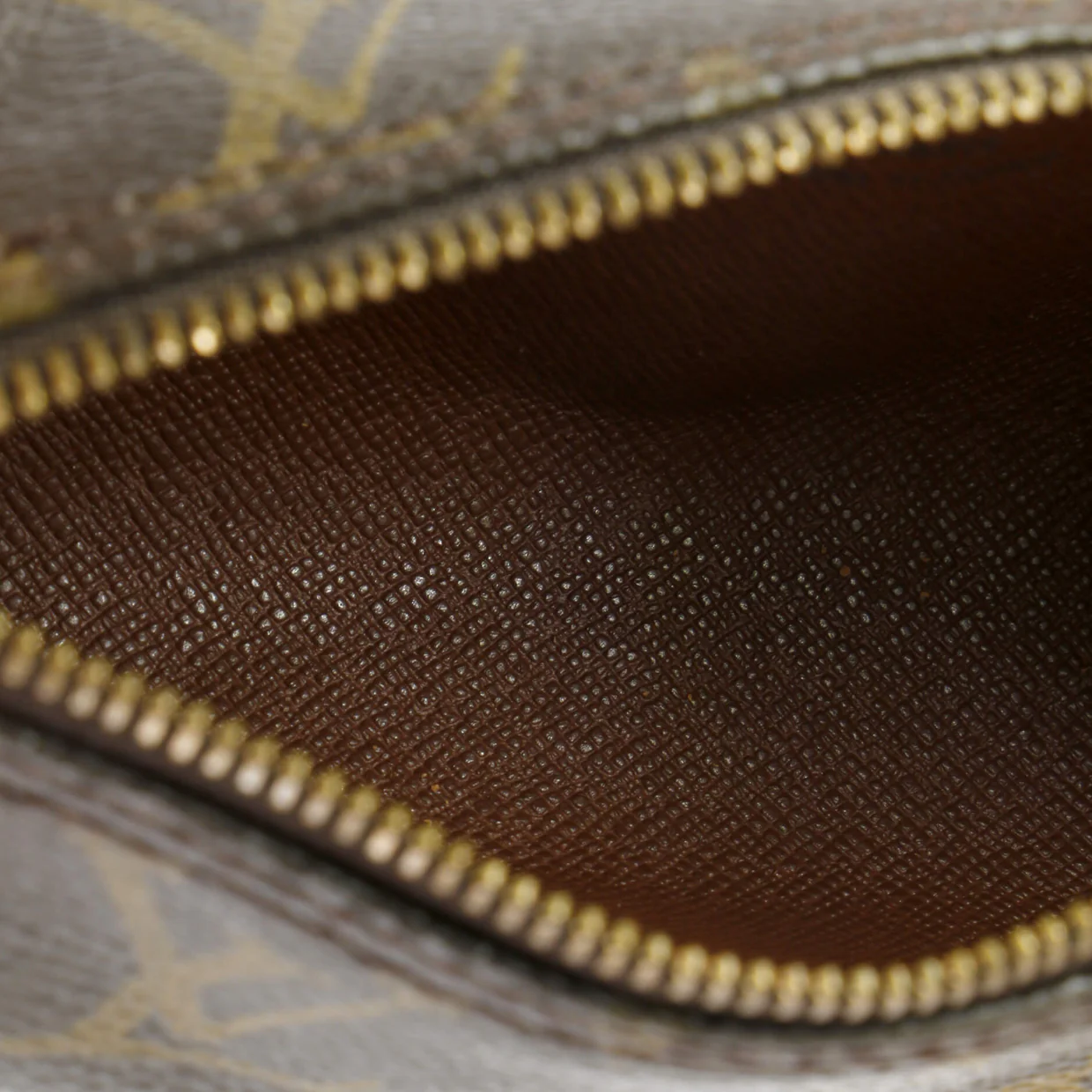 Papillon Pochette Monogram Canvas Mini - Deep Luxury