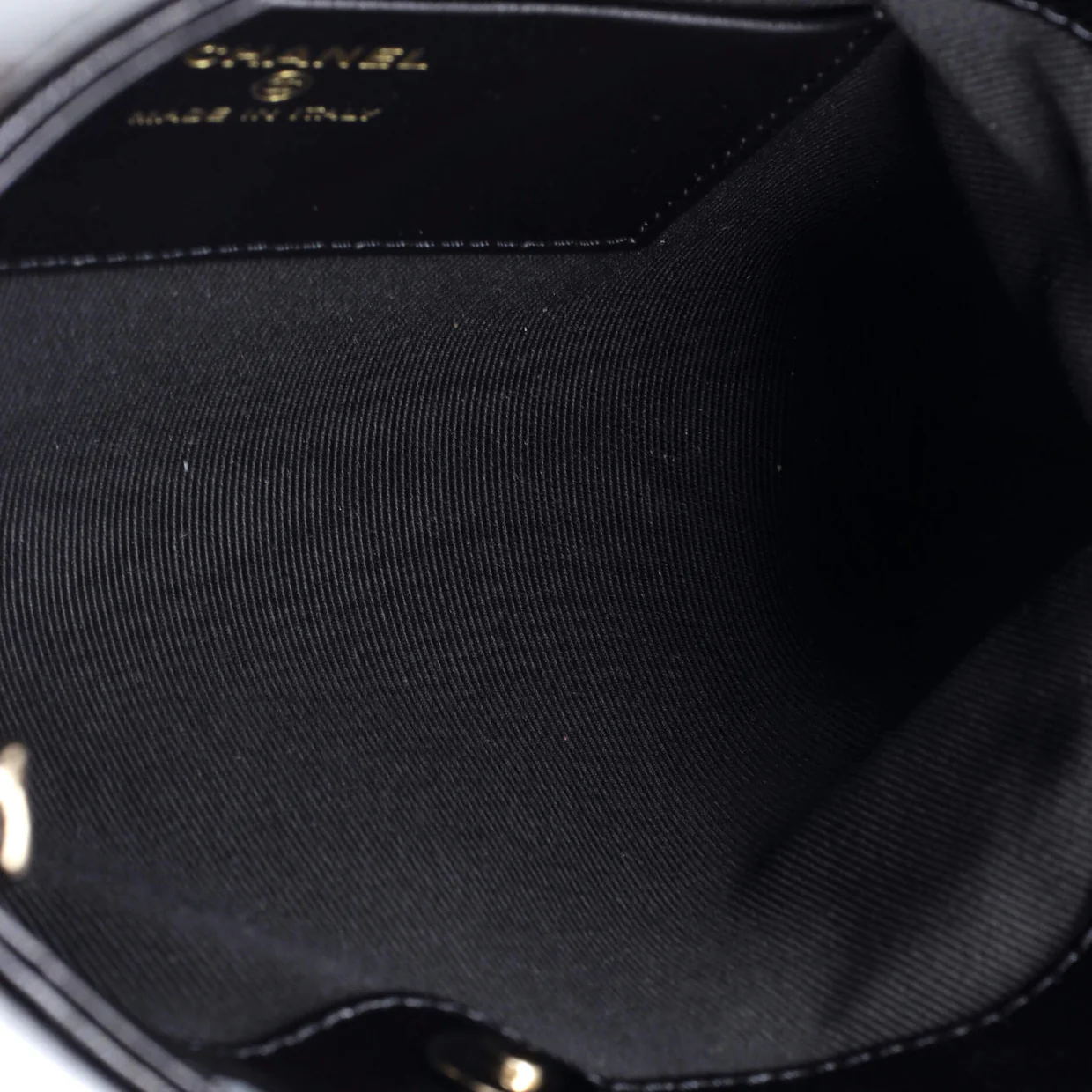 31 Shopping Bag Clutch with Chain Quilted Shiny Crumpled Calfskin Small - Deep Luxury