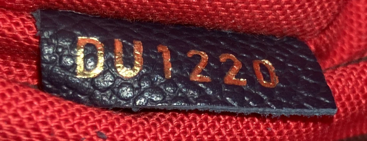 Pochette Metis Monogram Empreinte Leather - Deep Luxury