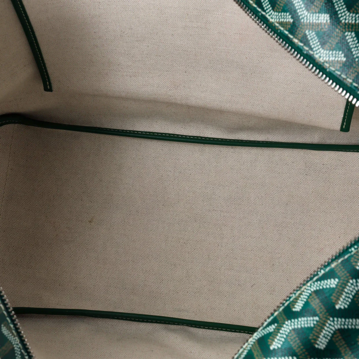 Artois Tote Coated Canvas MM - Deep Luxury