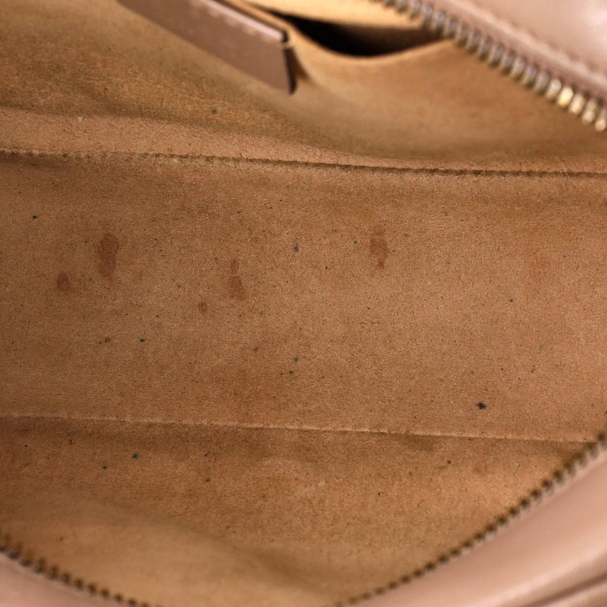 GG Marmont Shoulder Bag Matelasse Leather Small - Deep Luxury