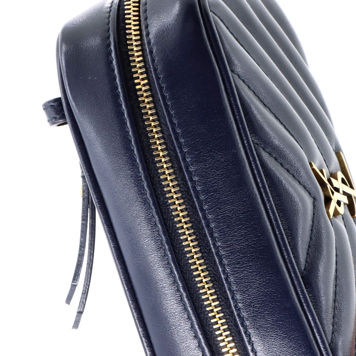 Lou Belt Bag Matelasse Chevron Leather - Deep Luxury