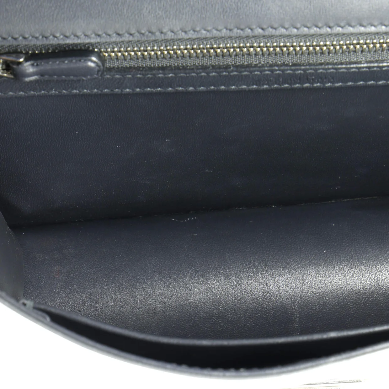 Diorama Flap Bag Cannage Embossed Calfskin Medium - Deep Luxury