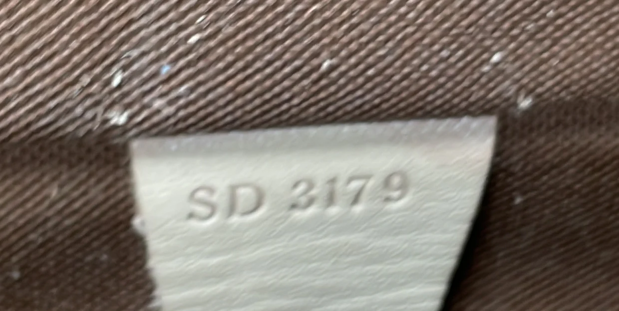 Speedy Handbag Monogram Canvas 35 - Deep Luxury