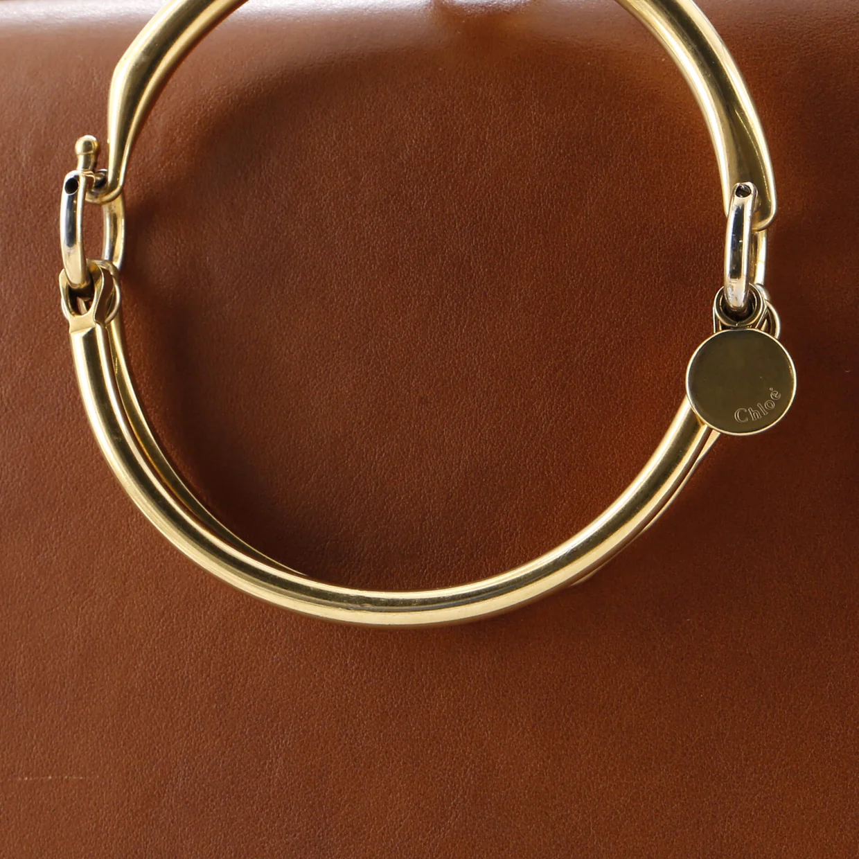 Nile Crossbody Bag Leather Medium - Deep Luxury