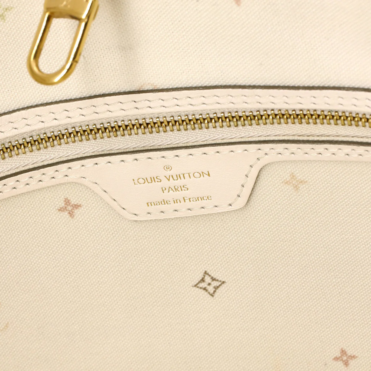 Neverfull NM Tote Spring in the City Monogram Giant Canvas MM - Deep Luxury