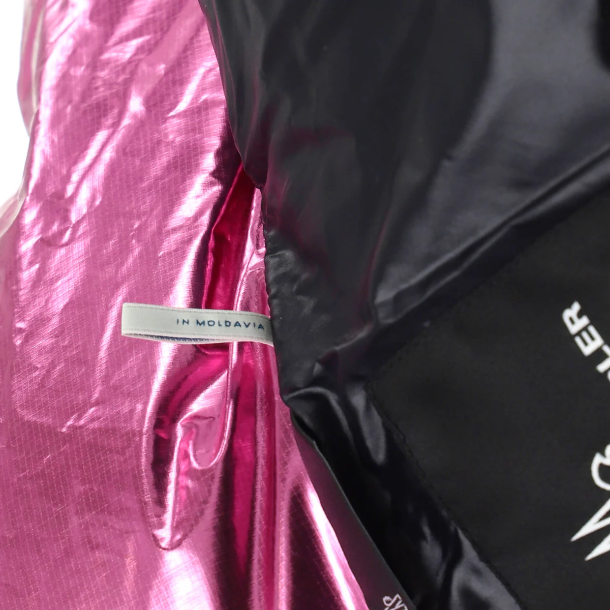 Women's Grenoble Valsorey Cropped Puffer Jacket Quilted Polyamide with Down - Deep Luxury